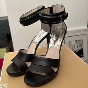 Michael Kors - Karlie Open Toe -Size 6 - Black Leather